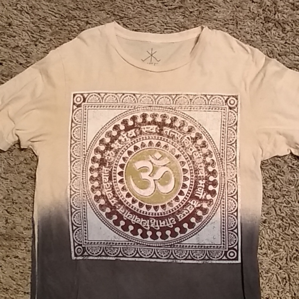 Graphic tee - Picture 4 of 6